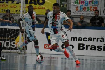 Operário Laranjeiras perde para Cascavel, mas permanece no G4 do Paranaense Chave Ouro de Futsal