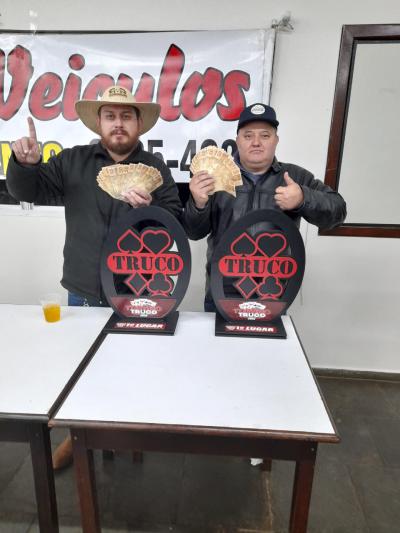 Confira os Campeões do Torneio em Duplas 2022 "Os Reis do Truco". 