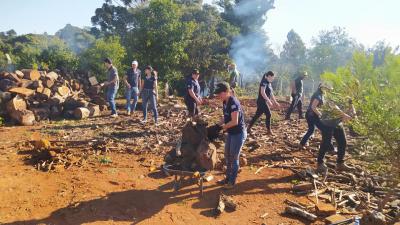 Laranjeiras: Sicredi realiza o dia "C" na Casa de Repouso SÃ£o Francisco Xavier 