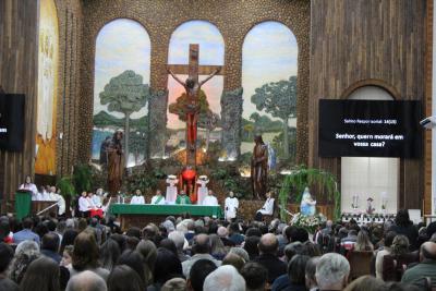 Igreja Matriz lota na CelebraÃ§Ã£o de Abertura da Novena de Sant'Ana