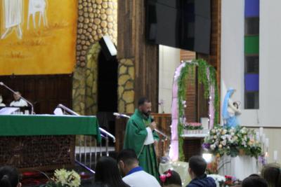 Igreja Matriz lota na CelebraÃ§Ã£o de Abertura da Novena de Sant'Ana