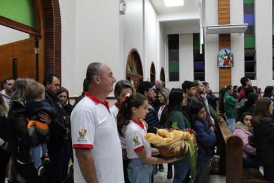 Igreja Matriz lota na CelebraÃ§Ã£o de Abertura da Novena de Sant'Ana