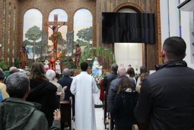 Igreja Matriz lota na CelebraÃ§Ã£o de Abertura da Novena de Sant'Ana