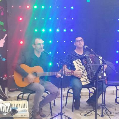 Noite Cultural em Porto Barreiro com apresentaÃ§Ãµes artÃ­sticas e comidas tÃ­picas