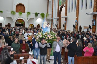 Iniciaram as Novenas de SantÂ´Ana neste domingo (17)