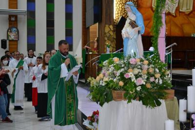 Iniciaram as Novenas de SantÂ´Ana neste domingo (17)
