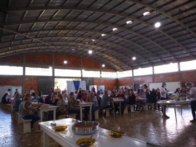 Noite da Lasanha e Macarronada atraem pÃºblico nas festividades da Festa da Padroeira  