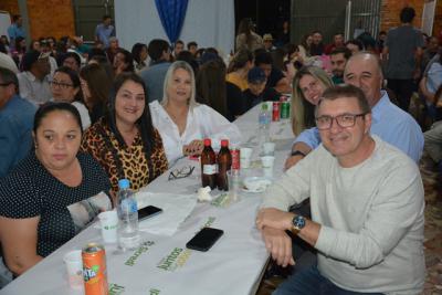 Categoria Sertaneja Regional empolga pÃºblico do Santâ€™Ana Fest
