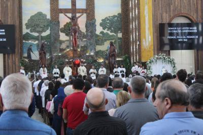 Cavalgada da Padroeira Santâ€™Ana reÃºne dezenas de cavaleiros