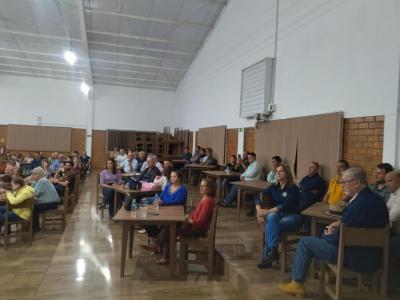 Sociedade Rural do Centro Oeste do ParanÃ¡ realiza prestaÃ§Ã£o de contas e posse da nova diretoria