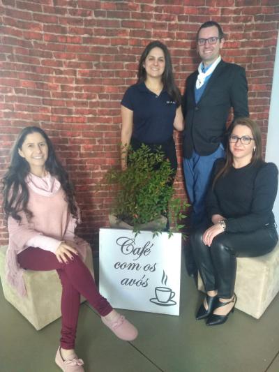 CTG EstÃ¢ncia do IguaÃ§u promove "cafÃ©" para homenagear os avÃ³s