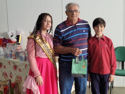 CTG EstÃ¢ncia do IguaÃ§u promove "cafÃ©" para homenagear os avÃ³s