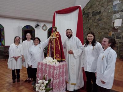 Dezenas de fiÃ©is participaram do 1Âº dia do TrÃ­duo em louvor ao Senhor Bom Jesus em Campo Mendes