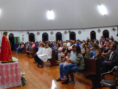 Dezenas de fiÃ©is participaram do 1Âº dia do TrÃ­duo em louvor ao Senhor Bom Jesus em Campo Mendes