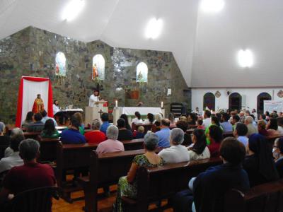 Dezenas de fiÃ©is participaram do 1Âº dia do TrÃ­duo em louvor ao Senhor Bom Jesus em Campo Mendes