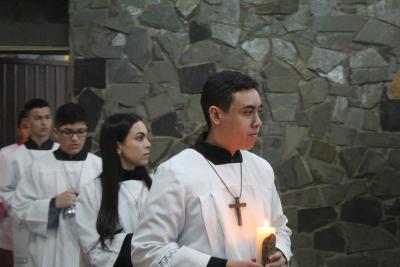 Dezenas de FiÃ©is participaram da Missa dos Romeiros em Campo Mendes