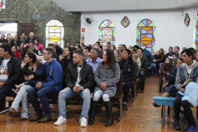 Bispo Dom Amilton Presidiu a Missa das CrianÃ§as em louvor ao Bom Jesus em Campo Mendes