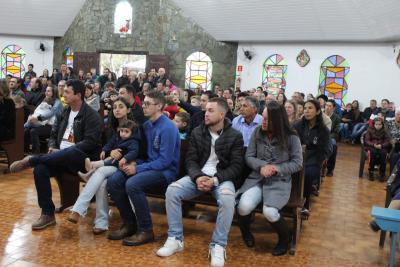 Bispo Dom Amilton Presidiu a Missa das CrianÃ§as em louvor ao Bom Jesus em Campo Mendes