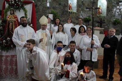 Bispo Dom Amilton Presidiu a Missa das CrianÃ§as em louvor ao Bom Jesus em Campo Mendes