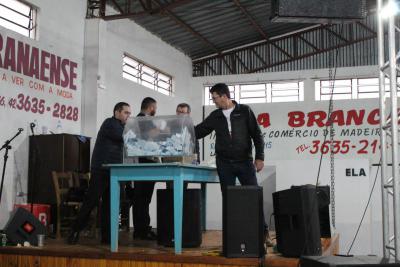 Sorteio da ContribuiÃ§Ã£o Premiada encerrou a 60Âª Festa do Senhor Bom Jesus em Campo Mendes