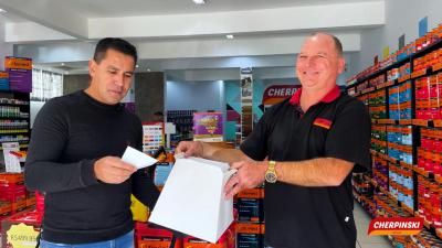 Confira os ganhadores da PromoÃ§Ã£o Dia dos Pais Cherpinski Tintas Laranjeiras do Sul