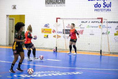 Em Festa de Gala do Futsal Feminino Leoas da Serra vencem o OperÃ¡rio Laranjeiras