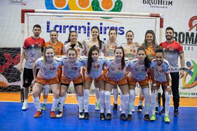 Em Festa de Gala do Futsal Feminino Leoas da Serra vencem o Operário Laranjeiras