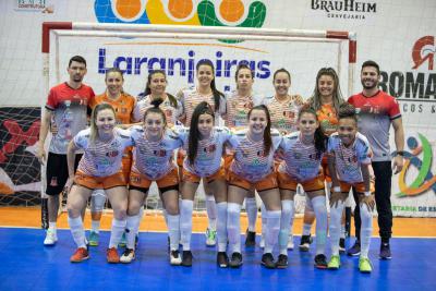 Em Festa de Gala do Futsal Feminino Leoas da Serra vencem o Operário Laranjeiras