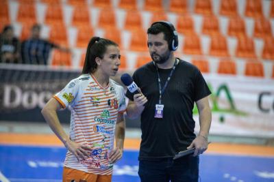 Em Festa de Gala do Futsal Feminino Leoas da Serra vencem o Operário Laranjeiras