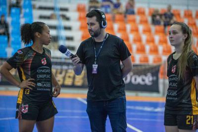 Em Festa de Gala do Futsal Feminino Leoas da Serra vencem o OperÃ¡rio Laranjeiras
