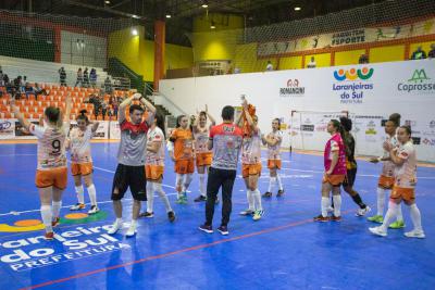 Em Festa de Gala do Futsal Feminino Leoas da Serra vencem o Operário Laranjeiras