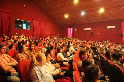 XI Festival de Teatro e MÃºsica Infantil do ColÃ©gio Gildo foi sucesso de pÃºblico