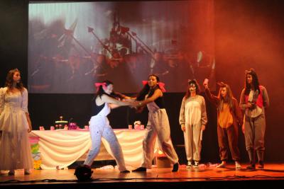 XI Festival de Teatro e MÃºsica Infantil do ColÃ©gio Gildo foi sucesso de pÃºblico