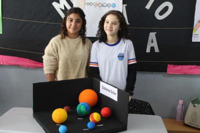 Escola LeocÃ¡dio JosÃ© Correia realizou a Feira de CiÃªncias com os Alunos do 5Âº ano