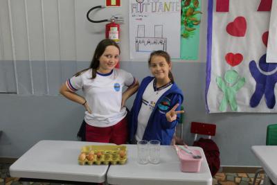 Escola LeocÃ¡dio JosÃ© Correia realizou a Feira de CiÃªncias com os Alunos do 5Âº ano