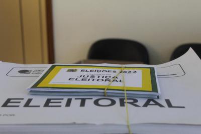 Fórum Eleitoral da Comarca de Laranjeiras do Sul está realizando a Cerimonia de Lacração das Urnas Eletrônicas