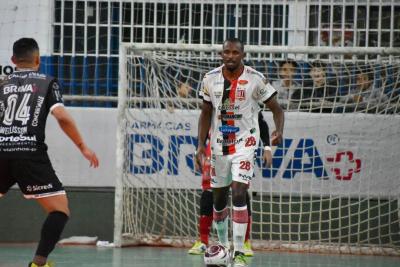 OperÃ¡rio Laranjeiras perde para o Galo no Paranaense de Futsal Chave Ouro