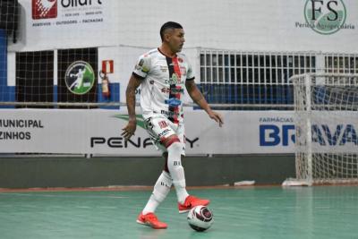 Operário Laranjeiras perde para o Galo no Paranaense de Futsal Chave Ouro