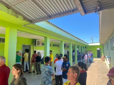 ManhÃ£ de domingo movimentada com a eleiÃ§Ãµes 2022