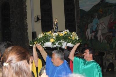 Com ParticipaÃ§Ã£o Da RCC e CTG EstÃ¢ncia do IguaÃ§u aconteceu o 4Âº dia da Novena da Padroeira em Laranjeiras do Sul