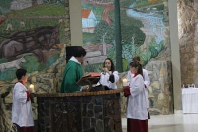 Com ParticipaÃ§Ã£o Da RCC e CTG EstÃ¢ncia do IguaÃ§u aconteceu o 4Âº dia da Novena da Padroeira em Laranjeiras do Sul