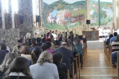 Com ParticipaÃ§Ã£o Da RCC e CTG EstÃ¢ncia do IguaÃ§u aconteceu o 4Âº dia da Novena da Padroeira em Laranjeiras do Sul