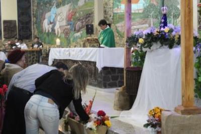 Com ParticipaÃ§Ã£o Da RCC e CTG EstÃ¢ncia do IguaÃ§u aconteceu o 4Âº dia da Novena da Padroeira em Laranjeiras do Sul