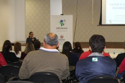 Primeiro dia do curso para produÃ§Ã£o de queijo artesanal tem mais de 90 participantes 