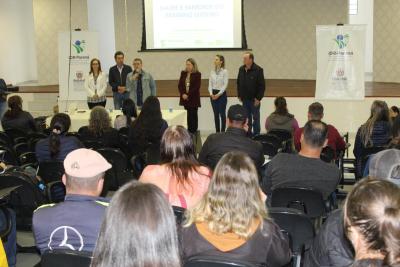 Primeiro dia do curso para produÃ§Ã£o de queijo artesanal tem mais de 90 participantes 