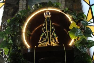 Devotos de Nossa Senhora Aparecida lotaram o SantuÃ¡rio para o 6Âº dia da Novena da Padroeira