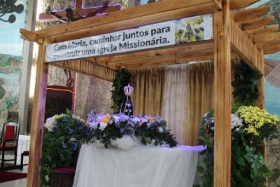Devotos de Nossa Senhora Aparecida lotaram o SantuÃ¡rio para o 6Âº dia da Novena da Padroeira