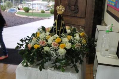 Devotos de Nossa Senhora Aparecida lotaram o SantuÃ¡rio para o 6Âº dia da Novena da Padroeira