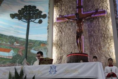 Devotos de Nossa Senhora Aparecida lotaram o SantuÃ¡rio para o 6Âº dia da Novena da Padroeira
