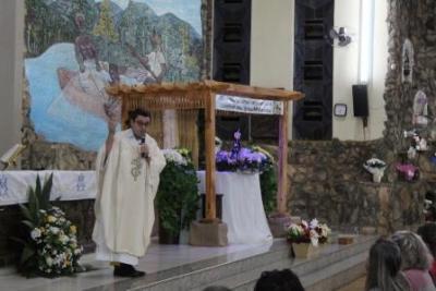 Devotos de Nossa Senhora Aparecida lotaram o SantuÃ¡rio para o 6Âº dia da Novena da Padroeira
